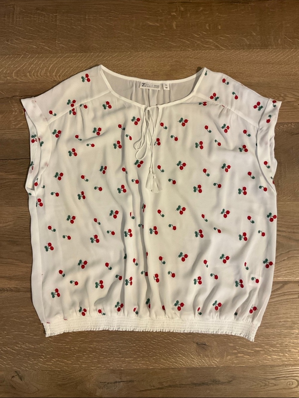New York & Company 7th Avenue Design Studio short sleeved cherry blouse, XXL